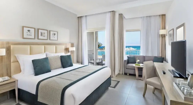 Двухместный номер Superior с видом на сад Отель JAZ Elite Casa Del Mar Beach