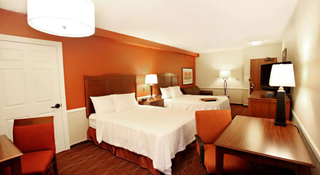 Четырёхместный номер Standard Hampton Inn Salt Lake City-North