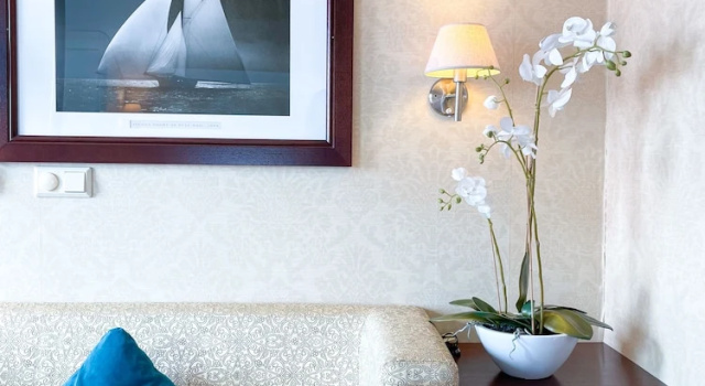 Полулюкс с балконом Arendal Herregaard Spa & Resort