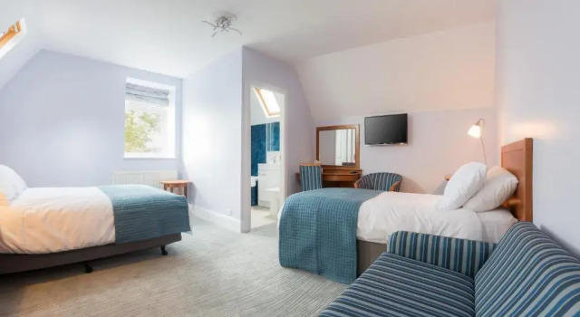 Семейный номер Standard с видом на море Gwesty Gadlys Hotel