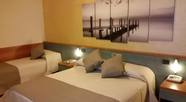 Четырёхместный номер Standard Albergo Al Cacciatore