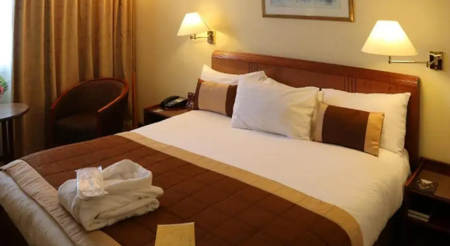 Двухместный номер Executive с панорамным видом на город Carlton Hotel