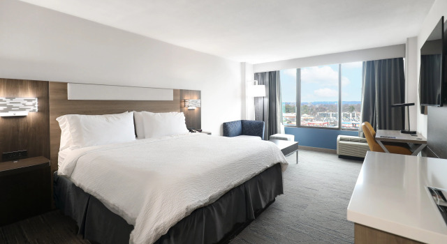 Holiday Inn Express Washington DC SW - Springfield, an IHG Hotel, Buchen Sie Hotel Springfield Washington DC und Umgebung