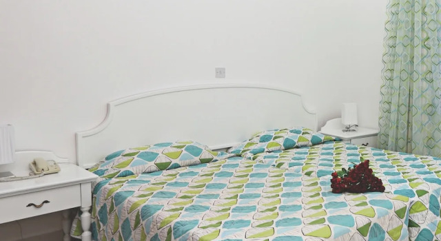 Апартаменты c 1 комнатой с балконом и с видом на сад Marlita Beach Hotel Apartments