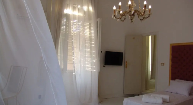 Трёхместный номер Classic Hotel Velvet 1928