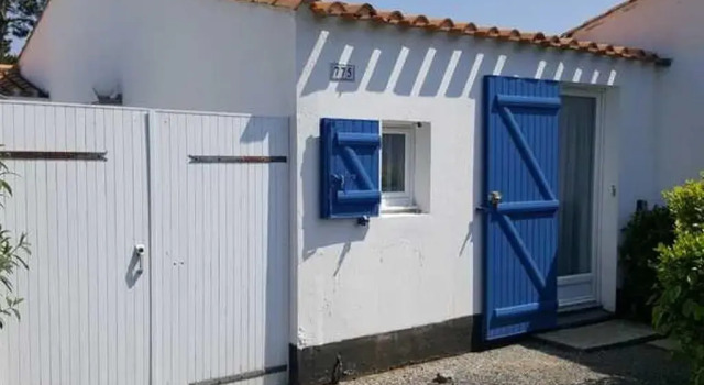Maison Bretignolles-sur-Mer, 3 pièces, 4 personnes - FR-1-231-184, Забронировать Отель Отели Бретиньоль-сюр-Мер с бассейном, Бассейн