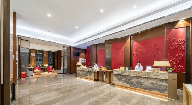 Echeng Hotel Nanning Jiangnan Wanda Baisha Avenue, Rezerwuj Hotel Hotele w Nanning z parkingiem, Parking