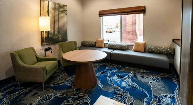Fairfield Inn & Suites by Marriott Kearney, Book Hotel Hoteller i Kearney med pool, Swimmingpool