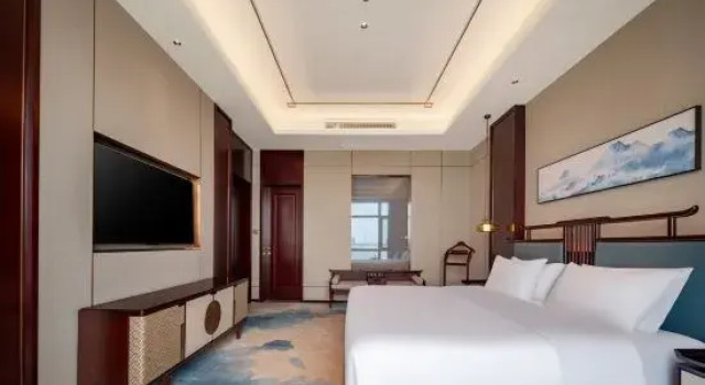 Люкс Executive с видом на озеро Bandao Hotel