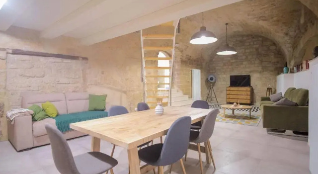 Casa Petra, Забронировать Отель Отели в центре Бари, в центре