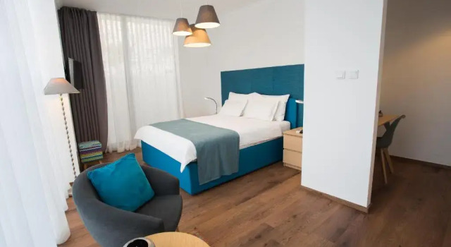 Standard Doppel Zimmer mit Balkon Regal Residence