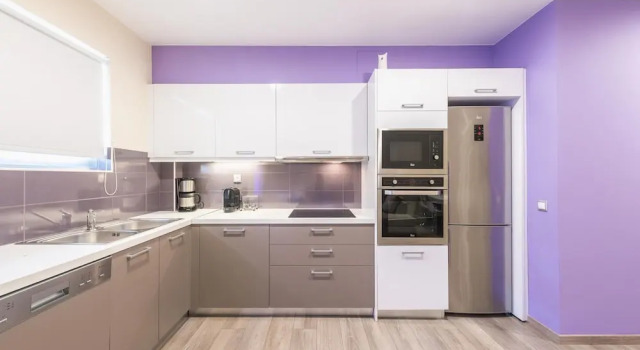 Апартаменты Glyfada Charm Newly Renovated 2BR Apartment
