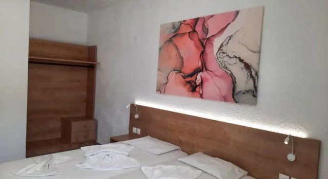 Семейный номер Standard Neon Hotel