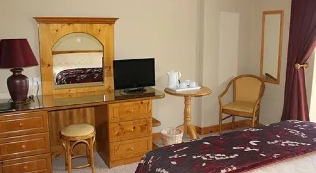 Ardilaun Guesthouse, Rezervasyon Otel Ennis 