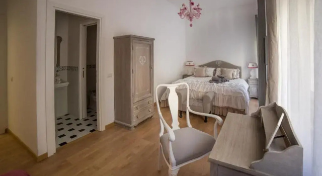 Номер Deluxe la piazzetta delle regine