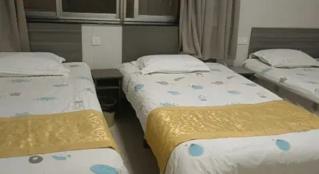 Номер Standard Linyi Heyuan Hotel