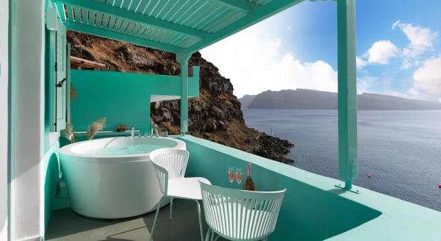 Двухместный люкс с балконом и с видом на море Secret Gem Suites