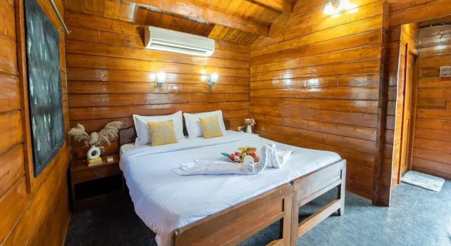 Timber Tide Beach Cottages By Green Concept, Prenota Hotel Candolim 