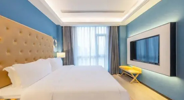 Люкс Deluxe Binshe Hotel (Shaoyang High Speed Railway Station South Bus Station)