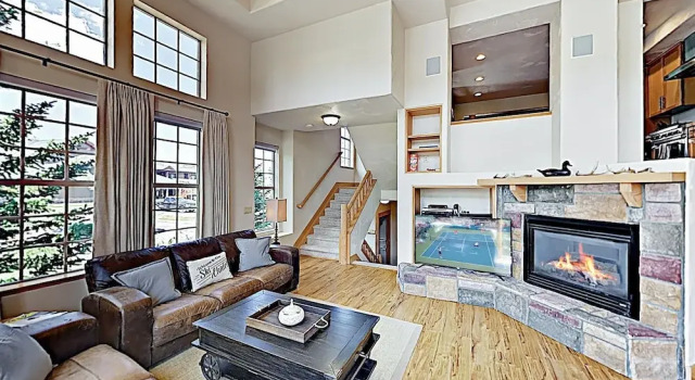 New Listing! Alpine Oasis W/ Hot Tub, Near Slopes 4 Bedroom Townhouse