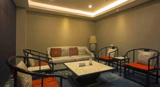 Huagang International Hotel