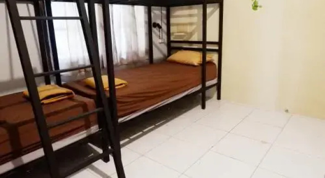 Happy Tree Hostel Yogyakarta