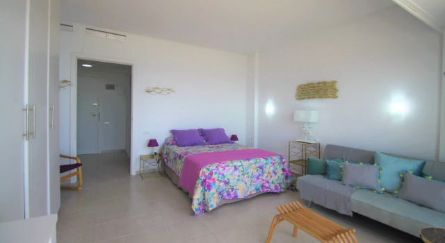 Apartamento CasaTuris Planta 27, Забронировать Апартаменты/квартира Аликанте Памплона, рядом с Central Market of Alicante