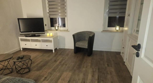 Ferienwohnung Grimma, Prenota Hotel Hotel a Garz con parcheggio, Parcheggio
