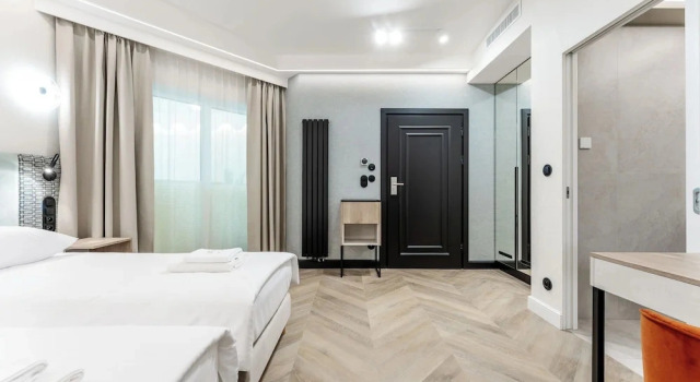 Art Queen Aparthotel, Забронировать Апарт-отель Апарт-отели Кракова, рядом с Церковь Святого Марка, Апарт-отель