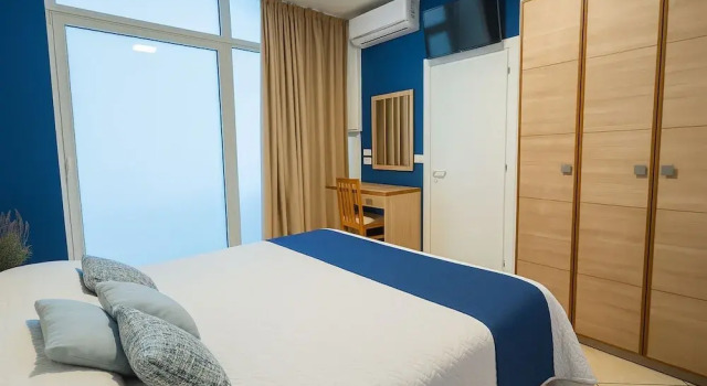 Трёхместный номер Standard с балконом Hotel Aldebaran - Sea & Center