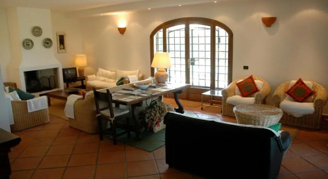 Villa Iris