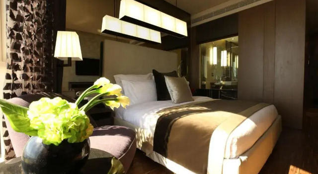 Номер Standard с видом на море Lancaster Plaza Beirut