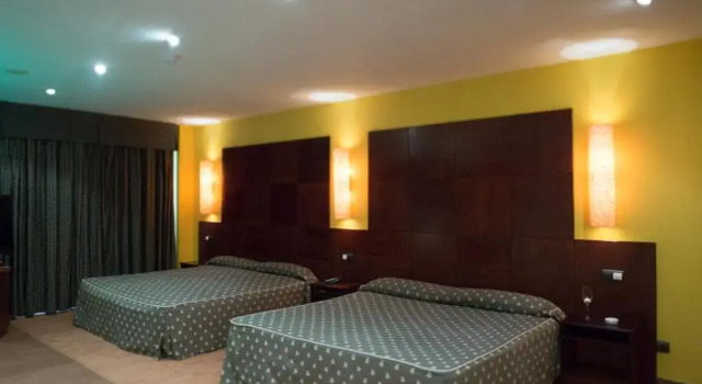 Полулюкс Motel Emporio