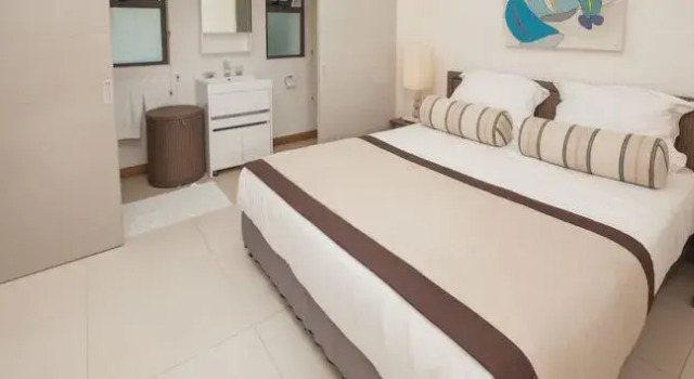 North Shore Suites Umhlanga, Забронировать Отель Бизнес-отели Умхланга, рядом с Маяк Умхланга, 4* 5*