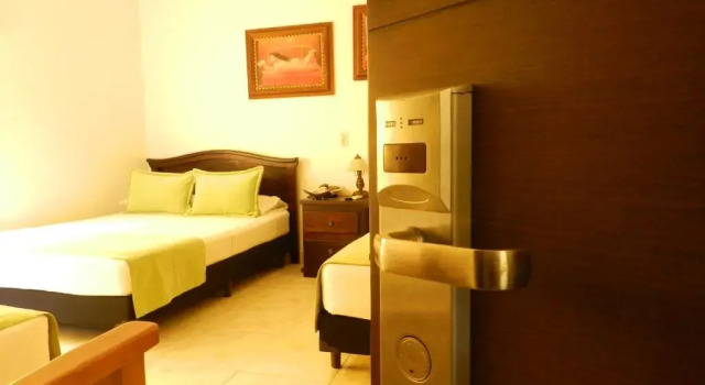Четырёхместный номер Standard Hotel Palma 70
