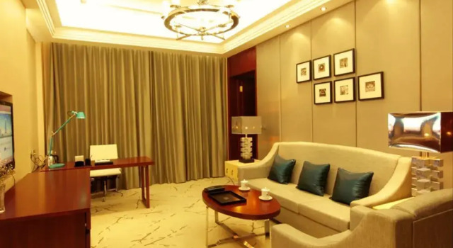 Jilin Songyuan Hotel, Varaa Hotelli Hotellit Jilin aamiaisella, Aamiainen
