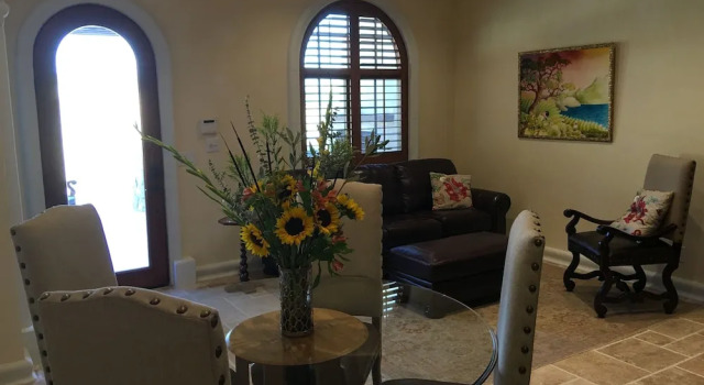 Люкс Deluxe Thorn Hill Vineyards Villa Suites