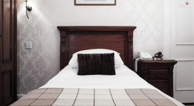 Одноместный номер Standard Invergarry Hotel