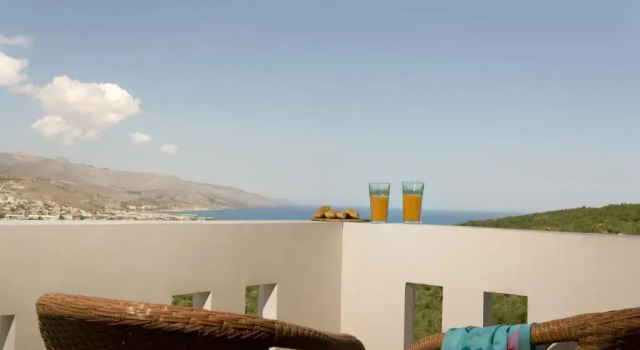 Апартаменты Majestic Villa