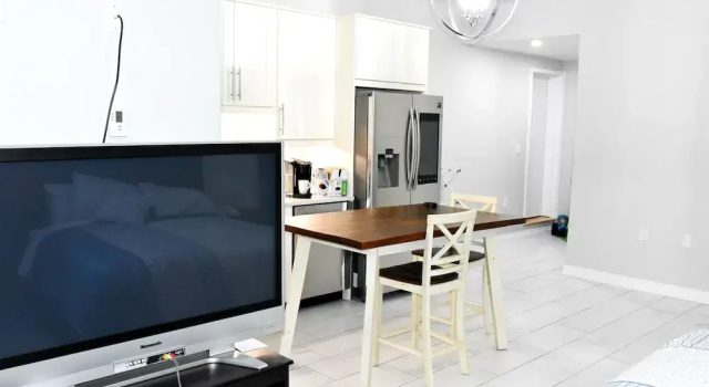 Люкс Luxury Aurora Deluxe Vacation Guest House