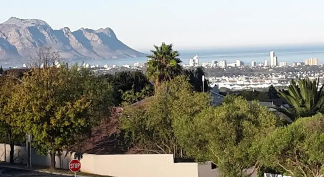 Апартаменты Barlinka lane Selfcatering flatlet , Somerset West