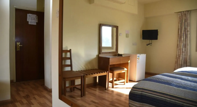 Elysso Hotel