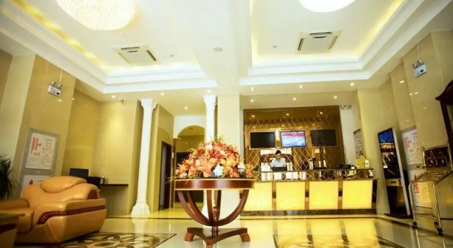 GreenTree Inn Jianyan Renmin Middle Eastern Sleepless city Pedestrian Express Hotel, Book Hotel Hotels in Taizhou with Parking, Parking
