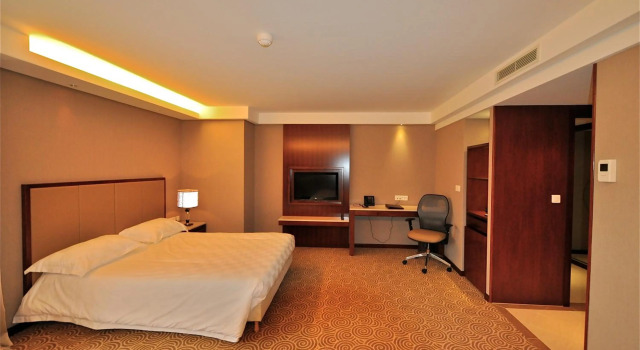 Huatian Chinagora Hotel