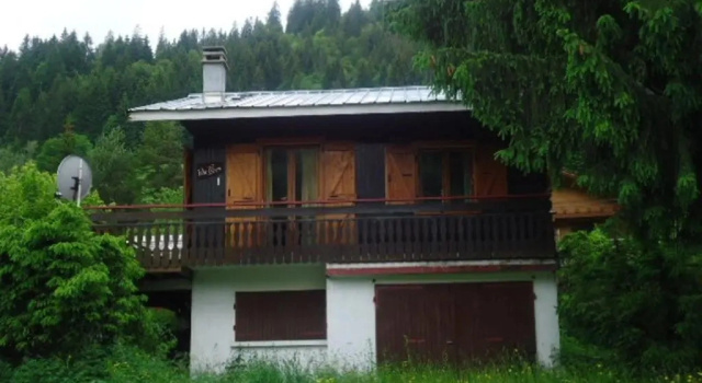 Chalet savoyard avec terrasse, proche des pistes et vue sur montagne - FR-1-459-129, Забронировать Шале Ла-Клюза Лыжный курорт на озере Анси, рядом с Горнолыжный подъемник Гран Лаке