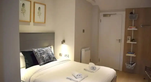 1 Bedroom Apartment Next To The Grand Canal