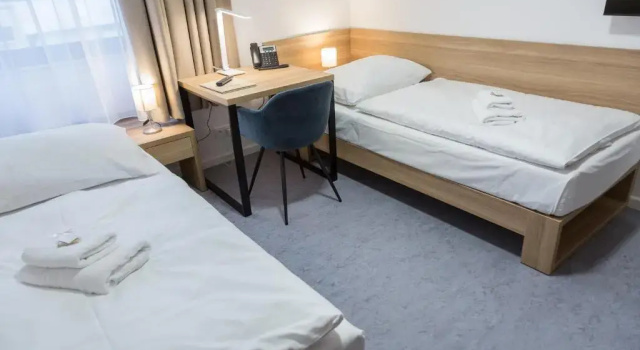 Hotel Forea, Rezerwuj Hotel Hotele w Kraj hradecki z parkingiem, Parking