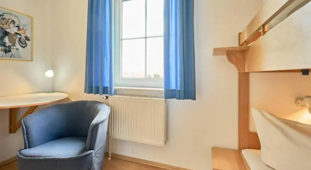 Ferienhaus Trelleborg Whg_ 2, Забронировать Отель Засниц Рюген, рядом с Галерея Рюгена