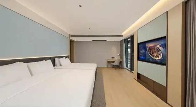 Люкс Deluxe Courtyard by Marriott (Yunyang Binjiang Road Chengzhongcheng Shopping Mall Branch