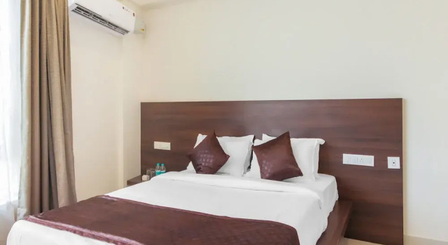 Oyo 14442 Hotel Punarnava, Rezervovat Hotel Hotely v Bangalore s parkováním, Parkování
